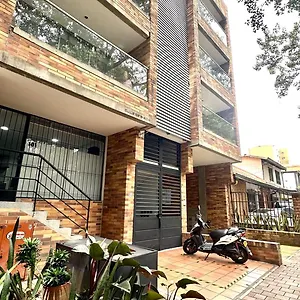  Apartment Apto Moderno En Laureles Colombia
